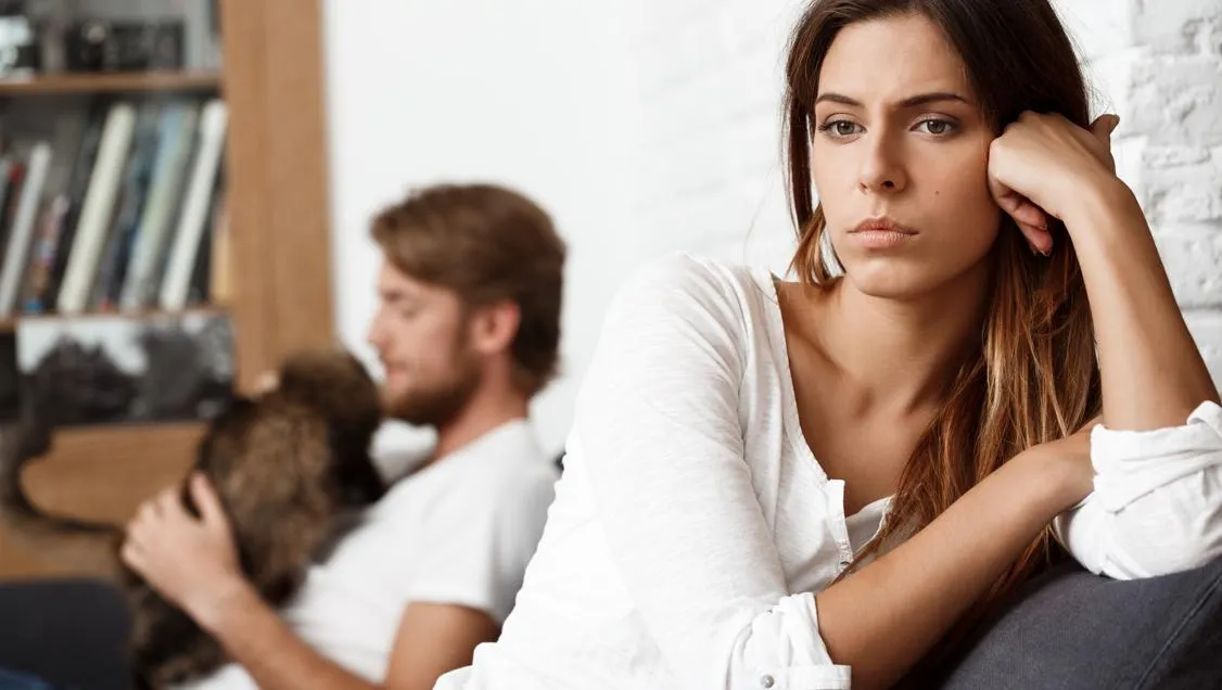 img 20220422-113819 dissapointed-beautiful-brunette-girl-in-quarrel-with-her-boyfriend-kuUF-U4111474906761vrE-1126x636@RAC1-Web